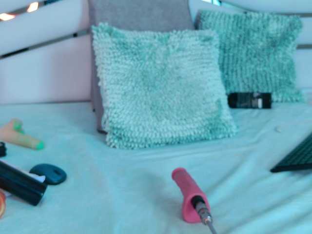 SabrinnaTaylor live cam on BongaCams