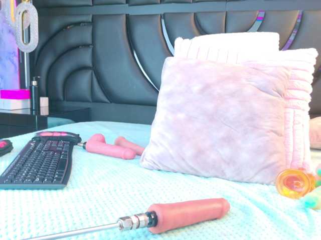 SabrinnaTaylor live cam on BongaCams
