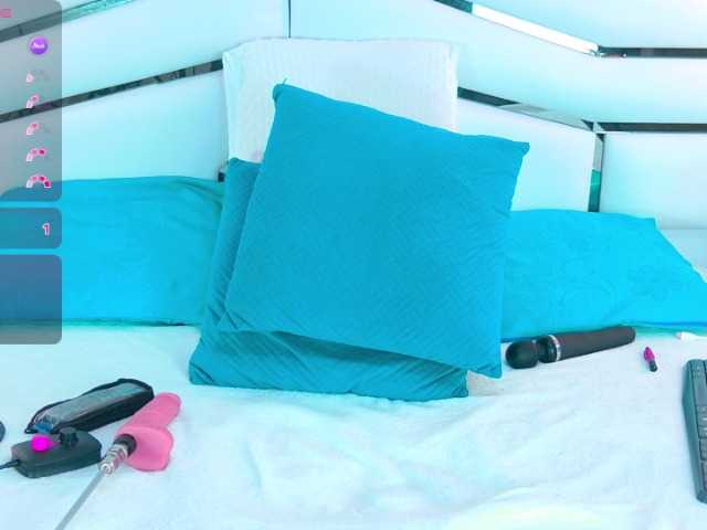 SabrinnaTaylor live cam on BongaCams