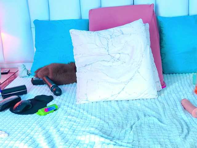 SabrinnaTaylor live cam on BongaCams