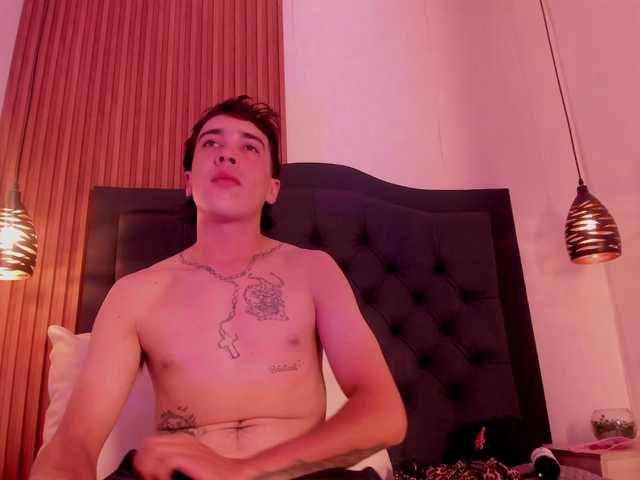 Kaiser-Luna's BongaCams show and profile