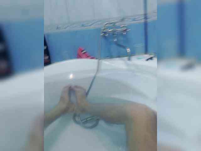 __Deman__