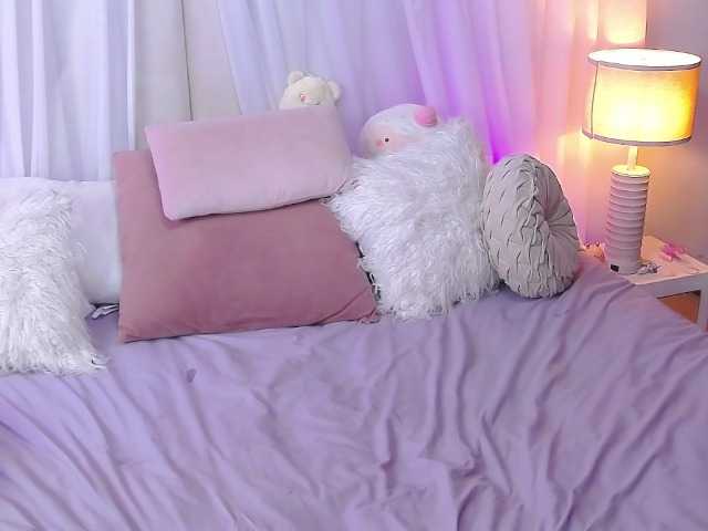 AngeliePastori live cam on BongaCams