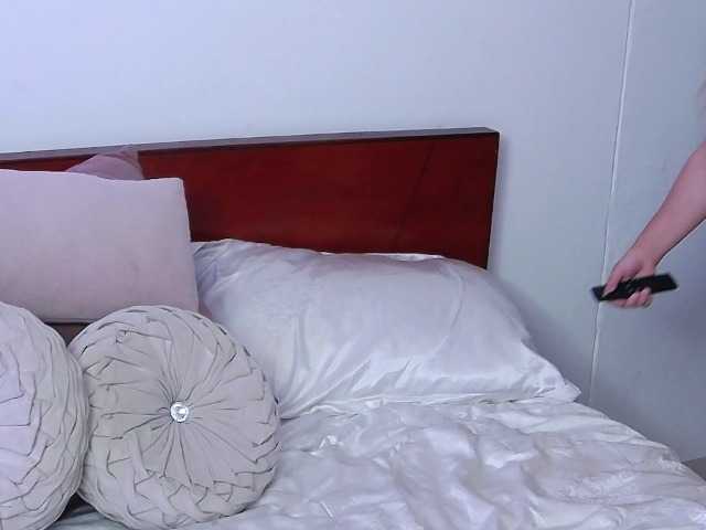 AngeliePastori live cam on BongaCams