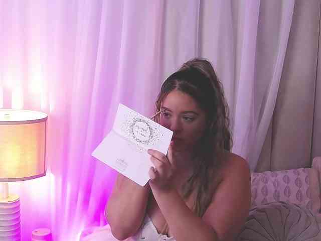 Modelo: AngeliePastori
