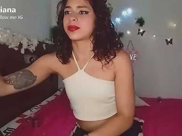 Hiana live cam preview
