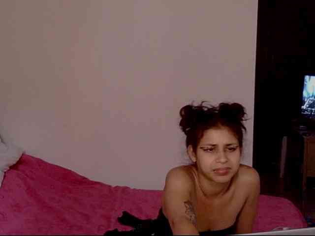 Hiana Sex Cam Show