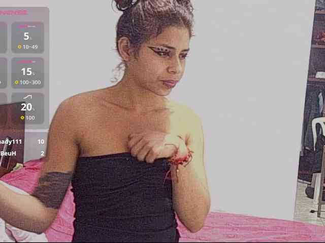 Hiana Sex Cam Show