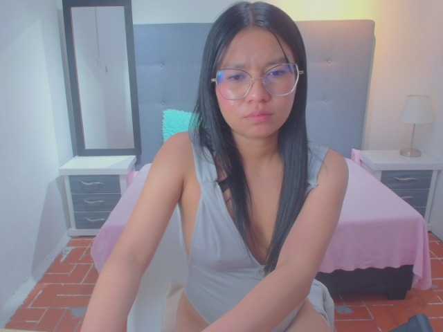 chaneelstark live cam on BongaCams