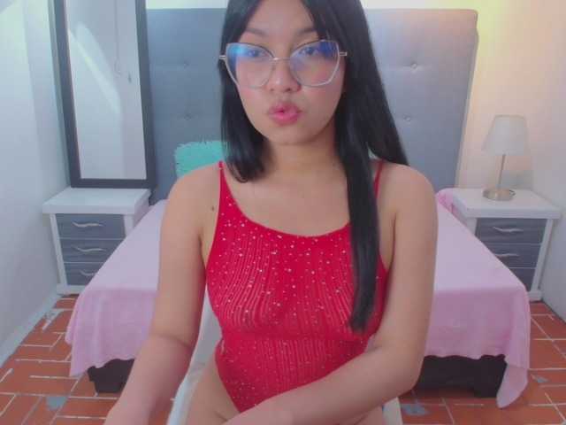 chaneelstark live cam on BongaCams