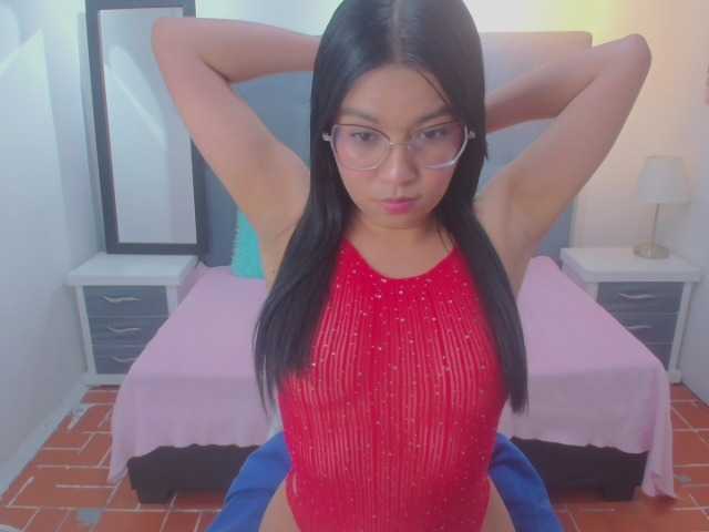 chaneelstark live cam on BongaCams