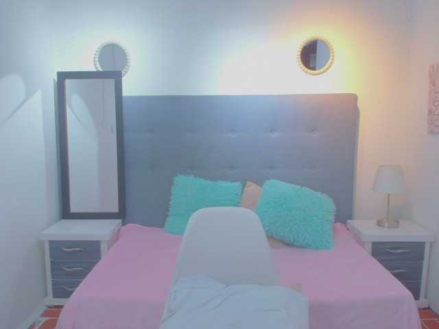 chaneelstark live cam on BongaCams