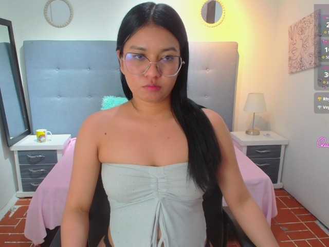 chaneelstark live cam on BongaCams