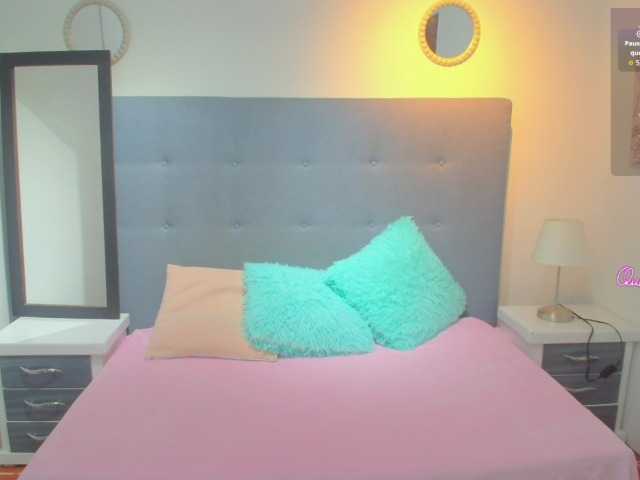 chaneelstark live cam on BongaCams