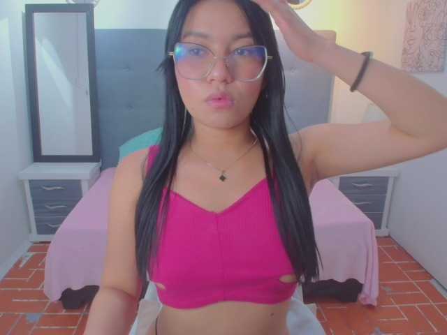 chaneelstark live cam on BongaCams