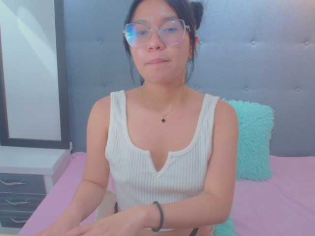 chaneelstark live cam on BongaCams