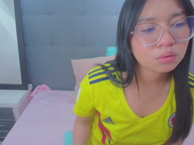 chaneelstark live cam on BongaCams