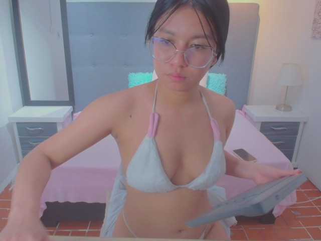 chaneelstark live cam on BongaCams