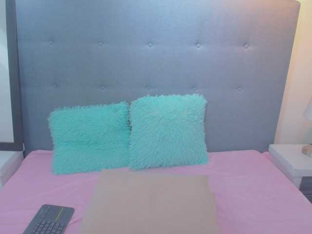 chaneelstark live cam on BongaCams