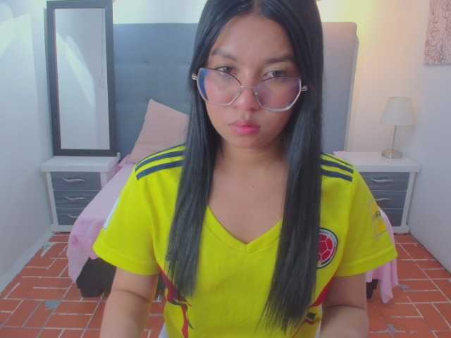 chaneelstark live cam on BongaCams