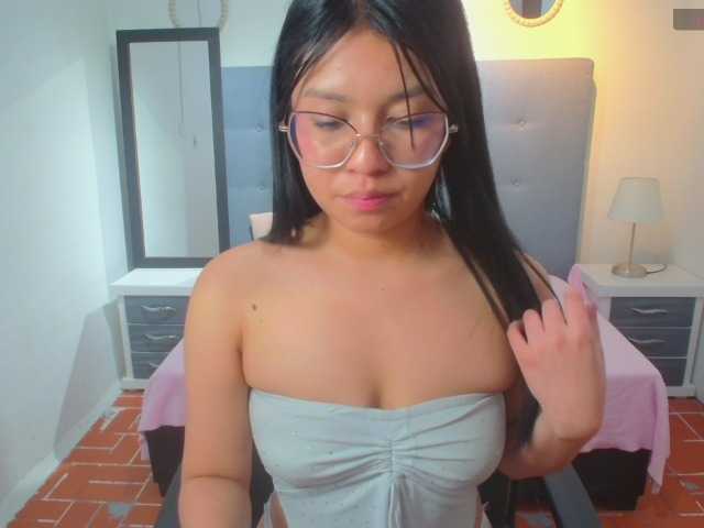 chaneelstark live cam on BongaCams