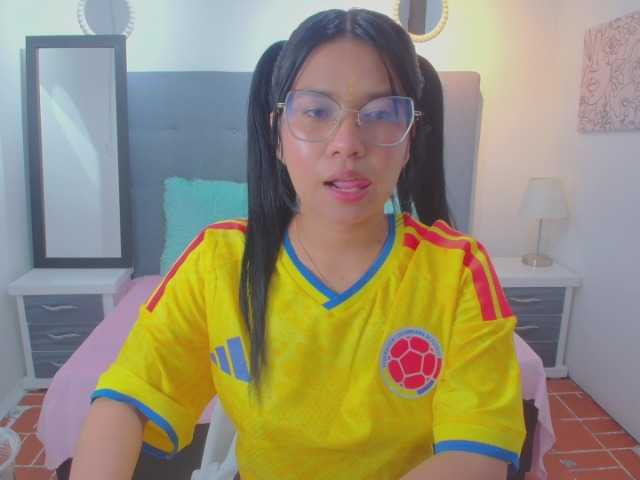 chaneelstark live cam on BongaCams