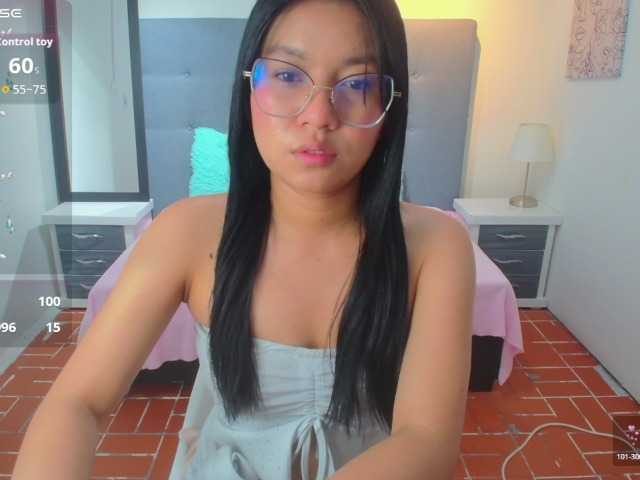 chaneelstark live cam on BongaCams
