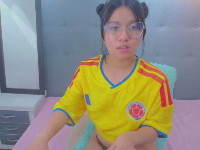 chaneelstark live cam on BongaCams