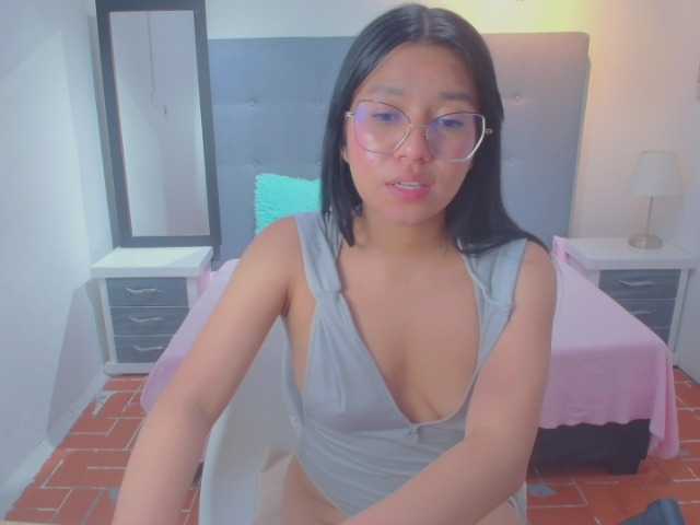 chaneelstark live cam on BongaCams