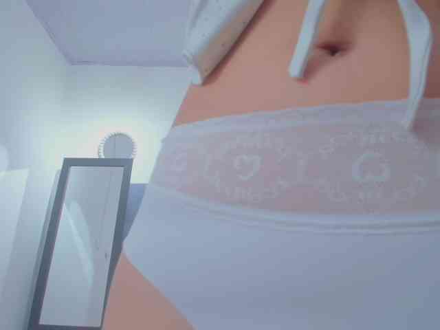 chaneelstark Live Webcam on BongaCams