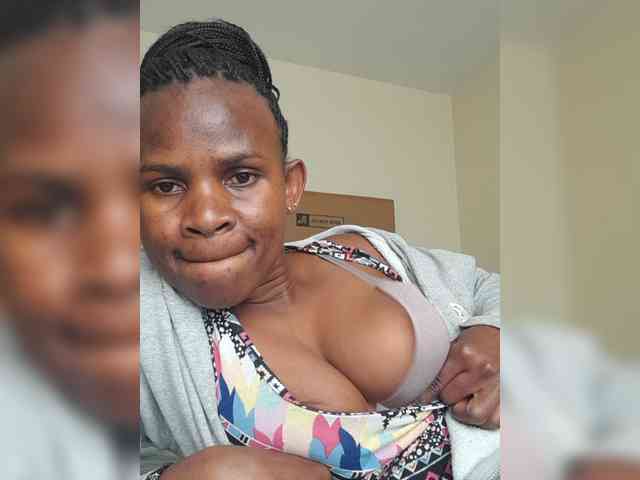 Queenyann webcam