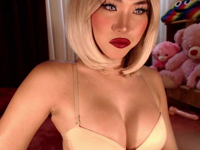 asianhinata live webcam show