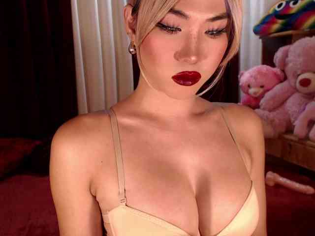 asianhinata Live Webcam on BongaCams