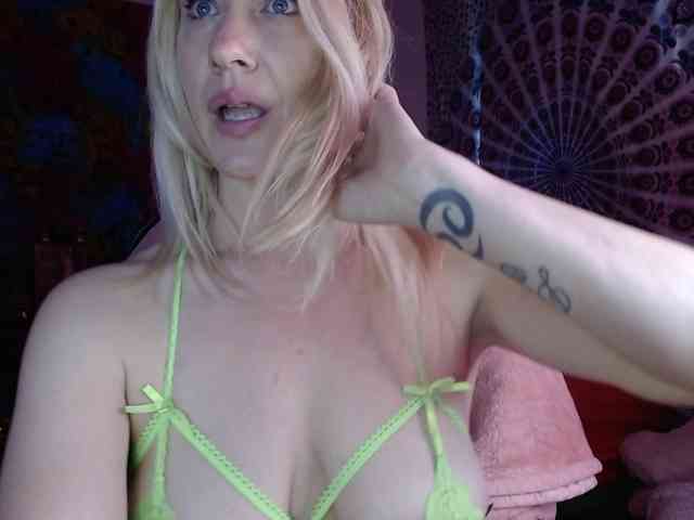 kellywildnnout