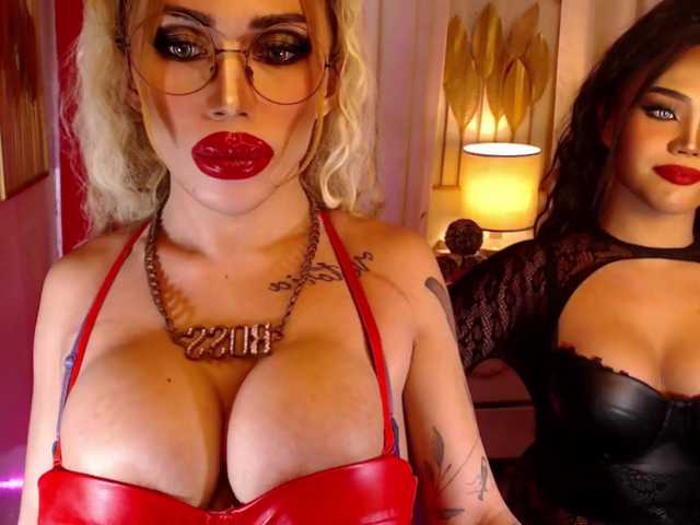 PowerPupCouple live cam