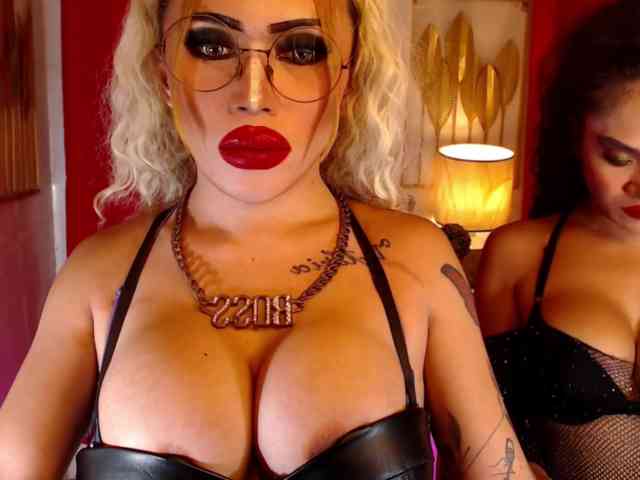 PowerPupCouple Live Webcam on BongaCams