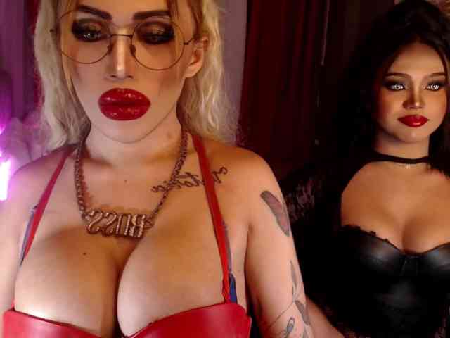 PowerPupCouple Live Webcam on BongaCams