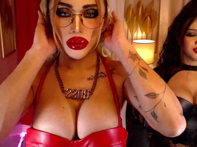 PowerPupCouple Sex Cam Show