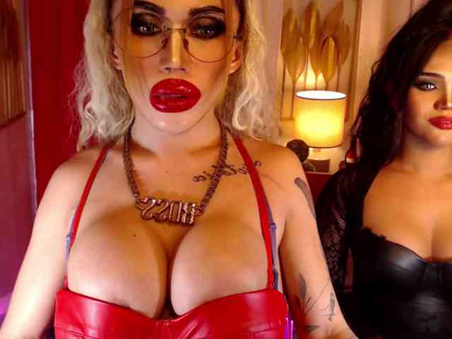 PowerPupCouple Sex Cam Show