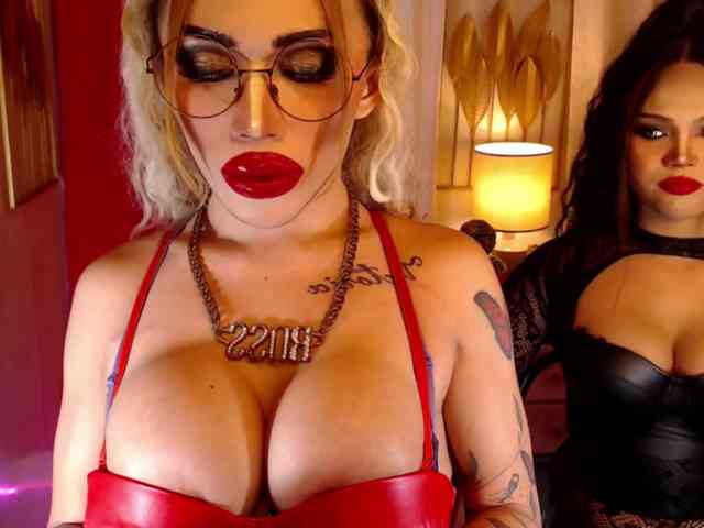 PowerPupCouple Sex Cam Show