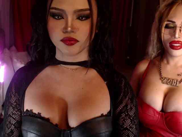 PowerPupCouple Live Webcam on BongaCams