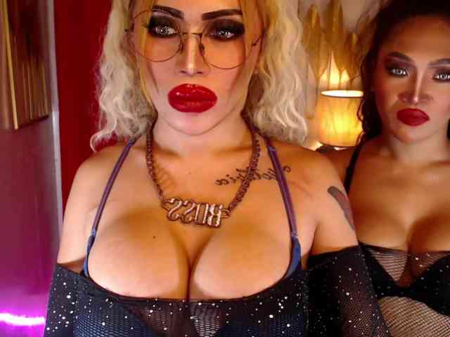 PowerPupCouple Live Webcam on BongaCams