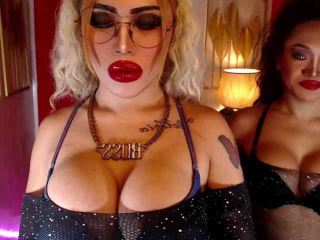 PowerPupCouple Live Webcam on BongaCams