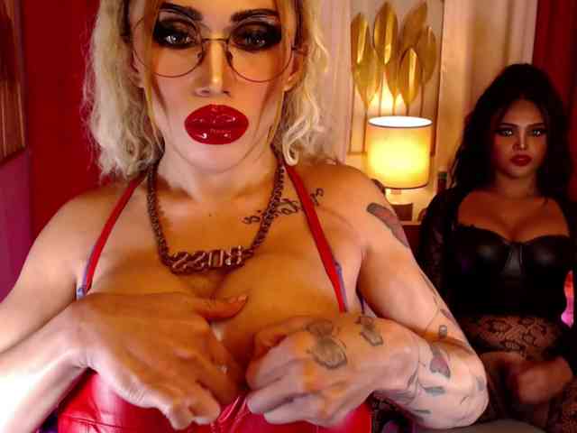 PowerPupCouple Sex Cam Show