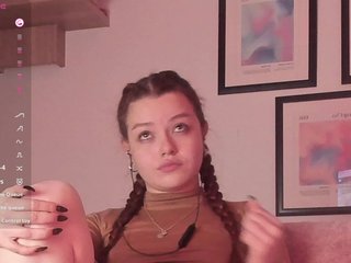Pamela-Velvet Porn Show