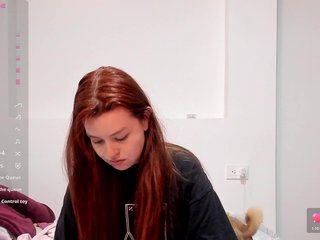 Pamela-Velvet Porn Show