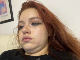 Pamela-Velvet Porn Show