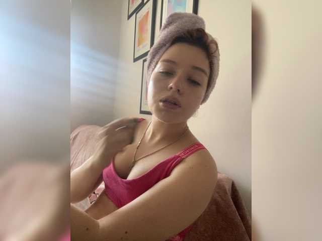 Pamela-Velvet live webcam show