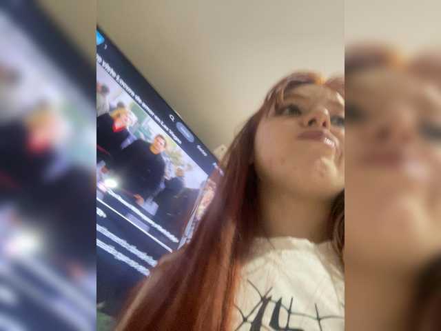 Pamela-Velvet's BongaCams show and profile