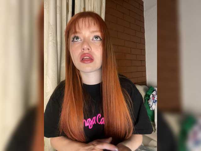 Pamela-Velvet's BongaCams show and profile